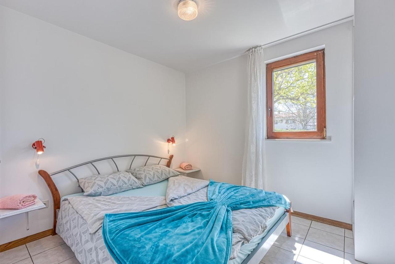 Apartments Kiki Spada Пореч Екстериор снимка