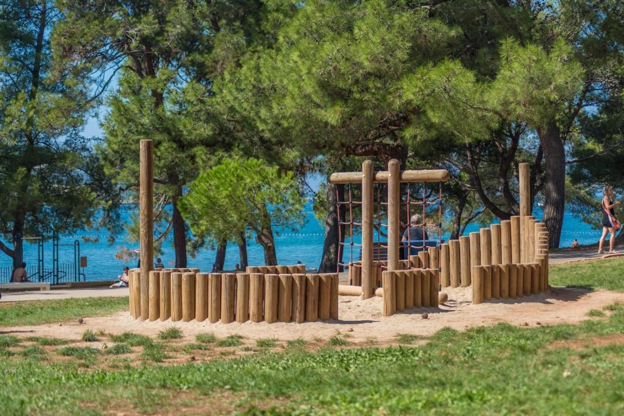 Apartments Kiki Spada Пореч Екстериор снимка